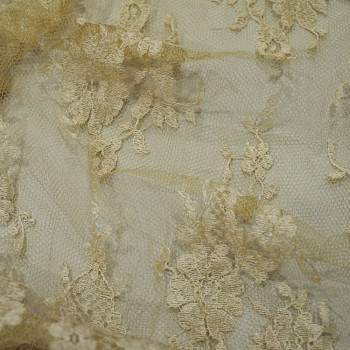 Calais lace off-white beige