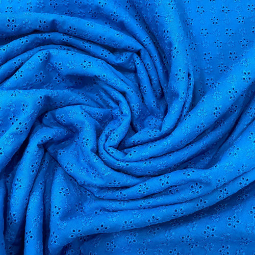Tissu broderie anglaise 100% coton bleu