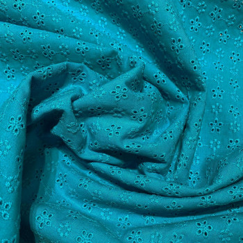 Tissu broderie anglaise 100% coton bleu turquoise