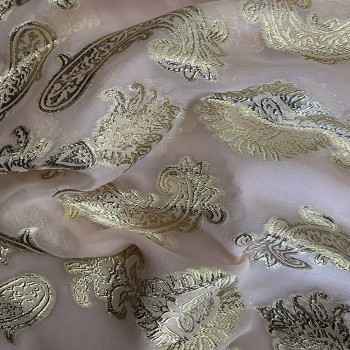 Tissu jacquard de soie tissé métal or sur fond mousseline nude