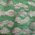 Tissu jacquard de soie tissé métal or sur fond mousseline vert anis