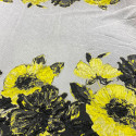 Tissu brocart de soie imprimé floral jaune