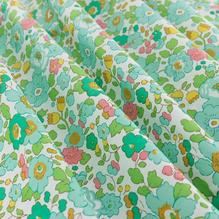 Tissu Liberty Betsy vert
