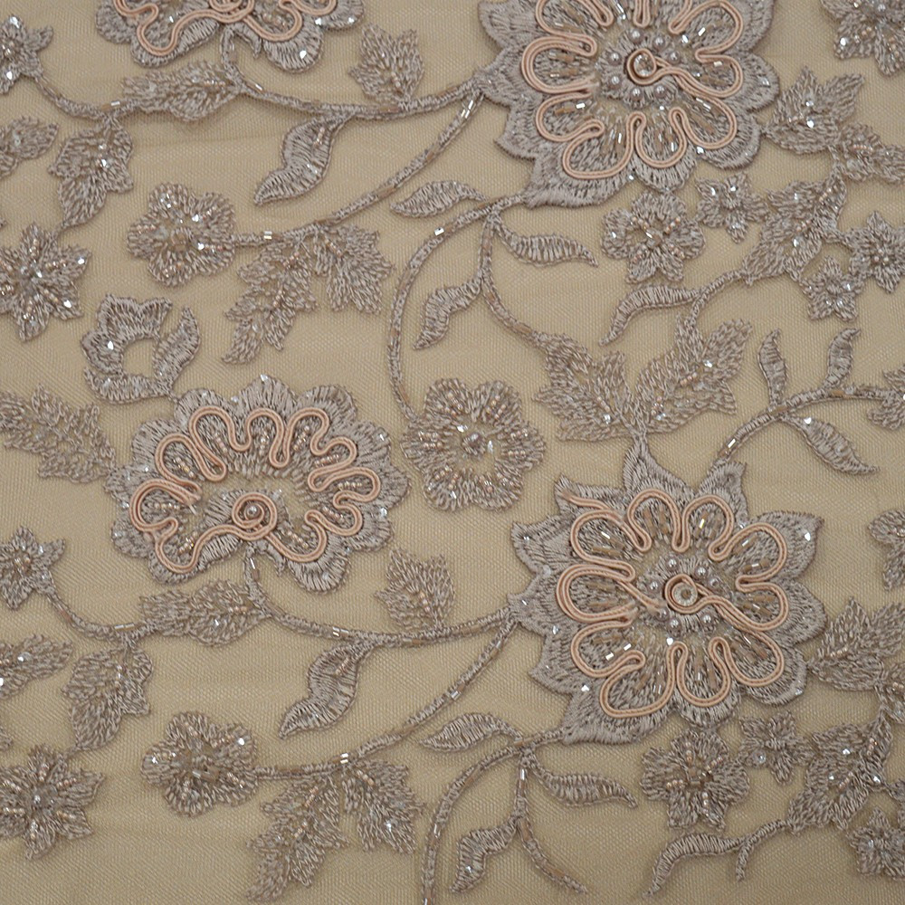 Sand beige beaded embroidered tulle fabric — Tissus en Ligne