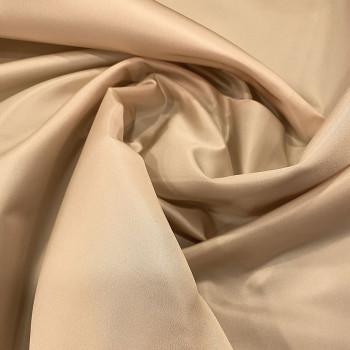 Tissu satin duchesse nude