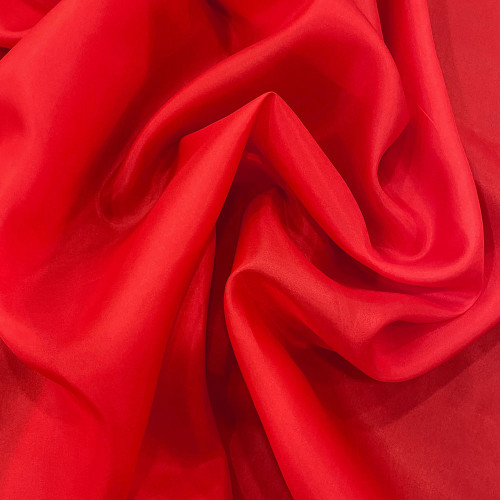 Tissu pongé de soie rouge
