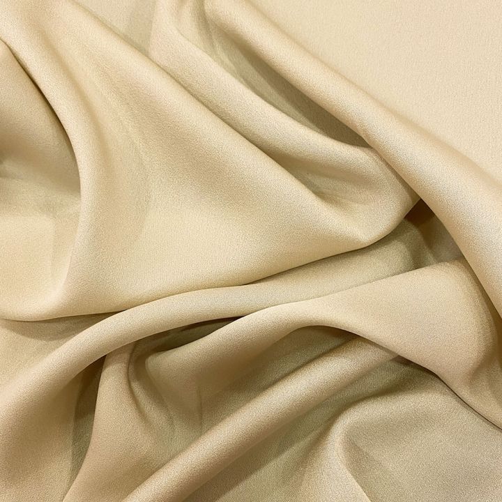 Tissu caddy crêpe envers satin beige sable