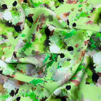 Tissu satin 100% soie imprimé peinture florale sur fond vert anis