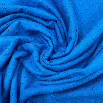 Tissu broderie anglaise 100% coton bleu (3,40 mètres)