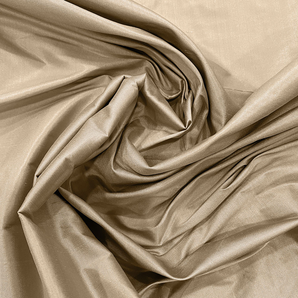 Light beige 100% silk taffeta fabric — Tissus en Ligne