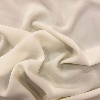 Tissu crêpe georgette 100% soie blanc écru (1,80 mètres)