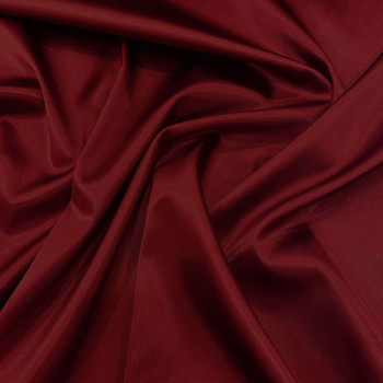 Burgundy stretch satin-back crepe cady fabric