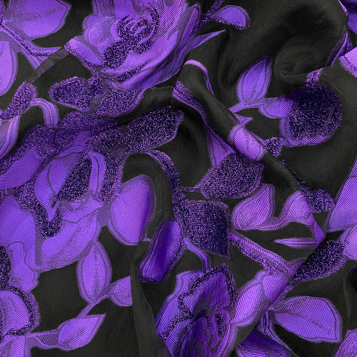 Jacquard de soie fil coupé fleurs violettes sur organza noir