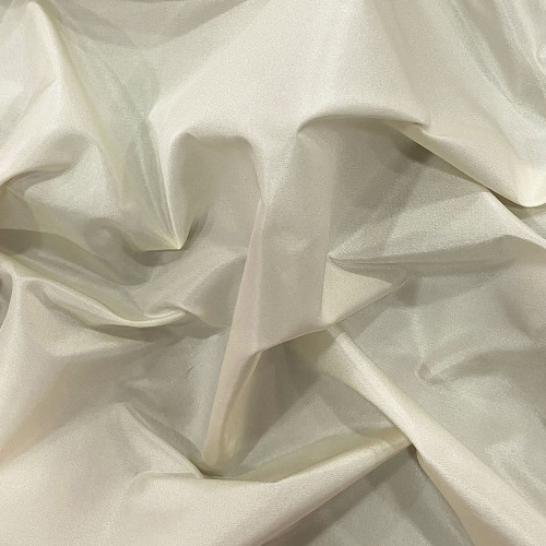Off-white 100% silk taffeta fabric (1.30 meters)