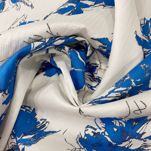 Tissu jacquard de soie floral fil coupé azur sur fond blanc
