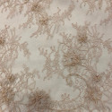 Tissu dentelle perlée beige Tissu dentelle perlée beige