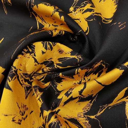 Tissu jacquard de soie floral fil coupé jaune ocre sur fond noir