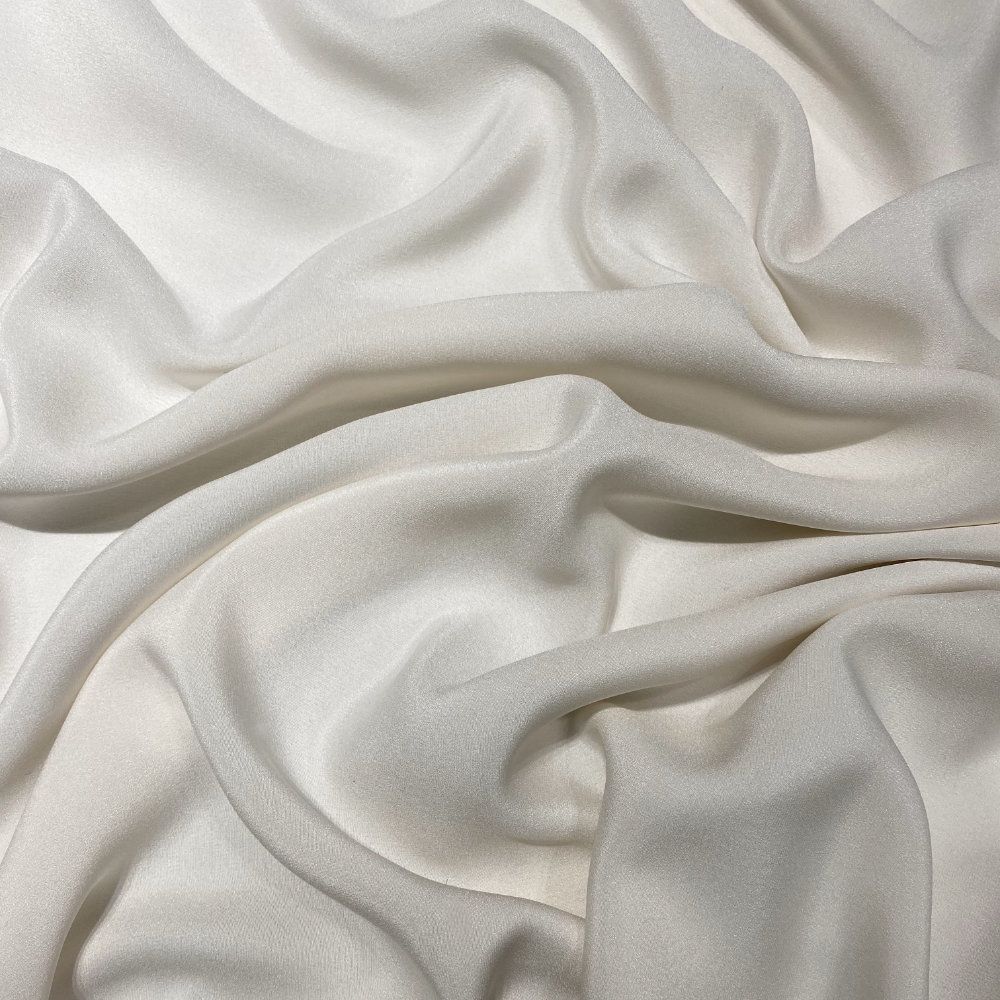 Raw white 100% silk crepe cady fabric