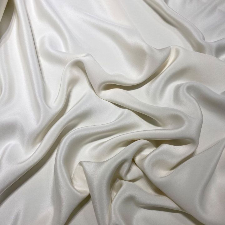 Silky white 100% silk crepe cady fabric