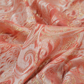 Tissu jacquard de soie tissé métal or sur mousseline corail